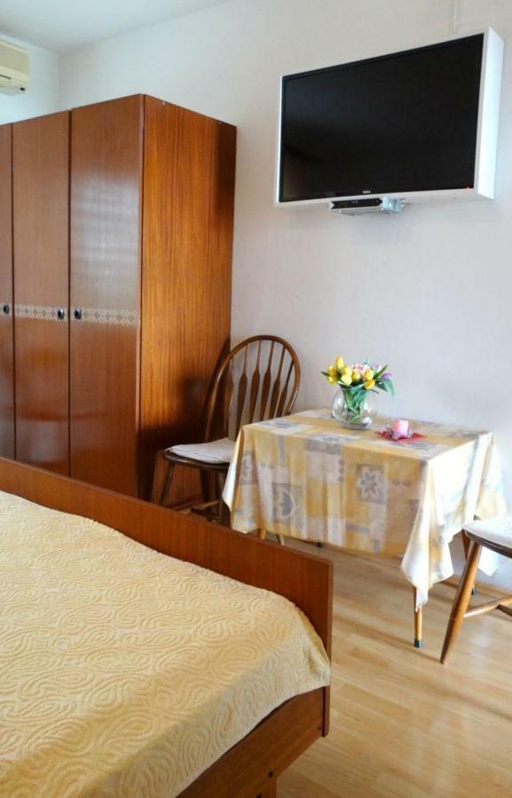 Apartments Iva تْسْغيكفانِتْسا الغرفة الصورة